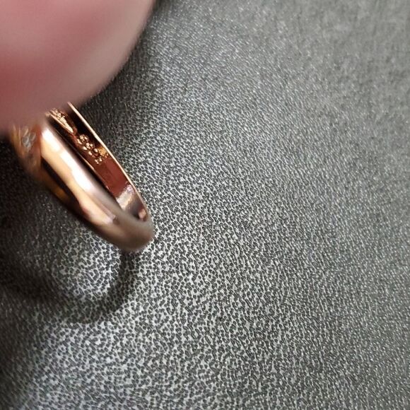 *Sale* Rose gold plated rhinestone ring approx size 7 - Picture 10 of 11